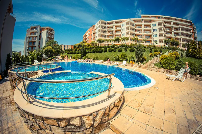 Grand Resort Crown Fort Club