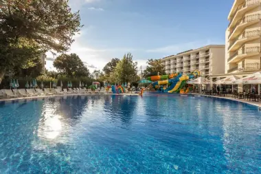 Prestige Deluxe Hotel Aquapark Club